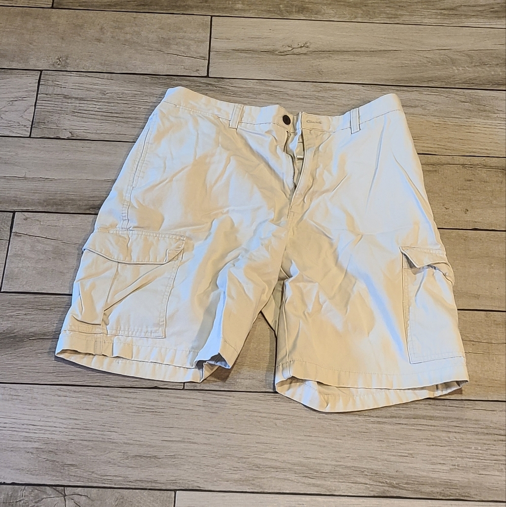 🦔Chaps khaki cargo shorts🧁